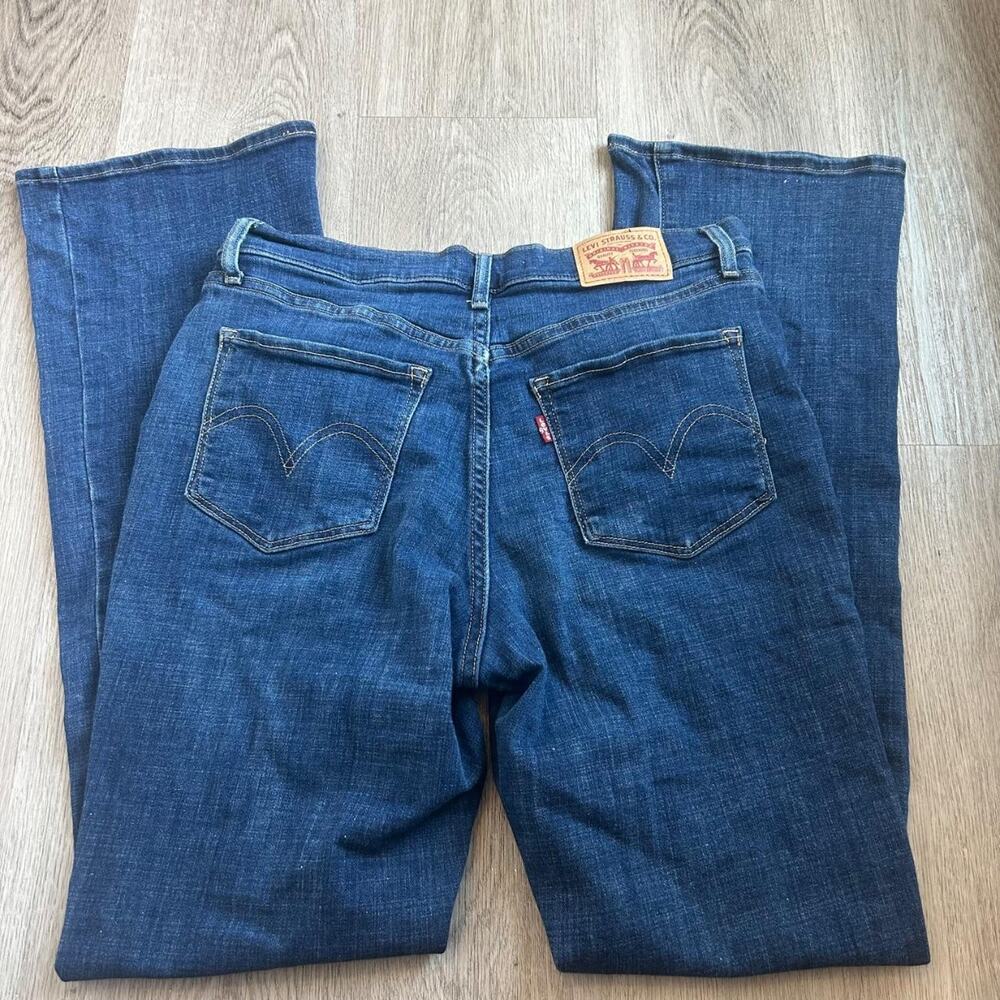 Levis classic bootcut jeans dark wash